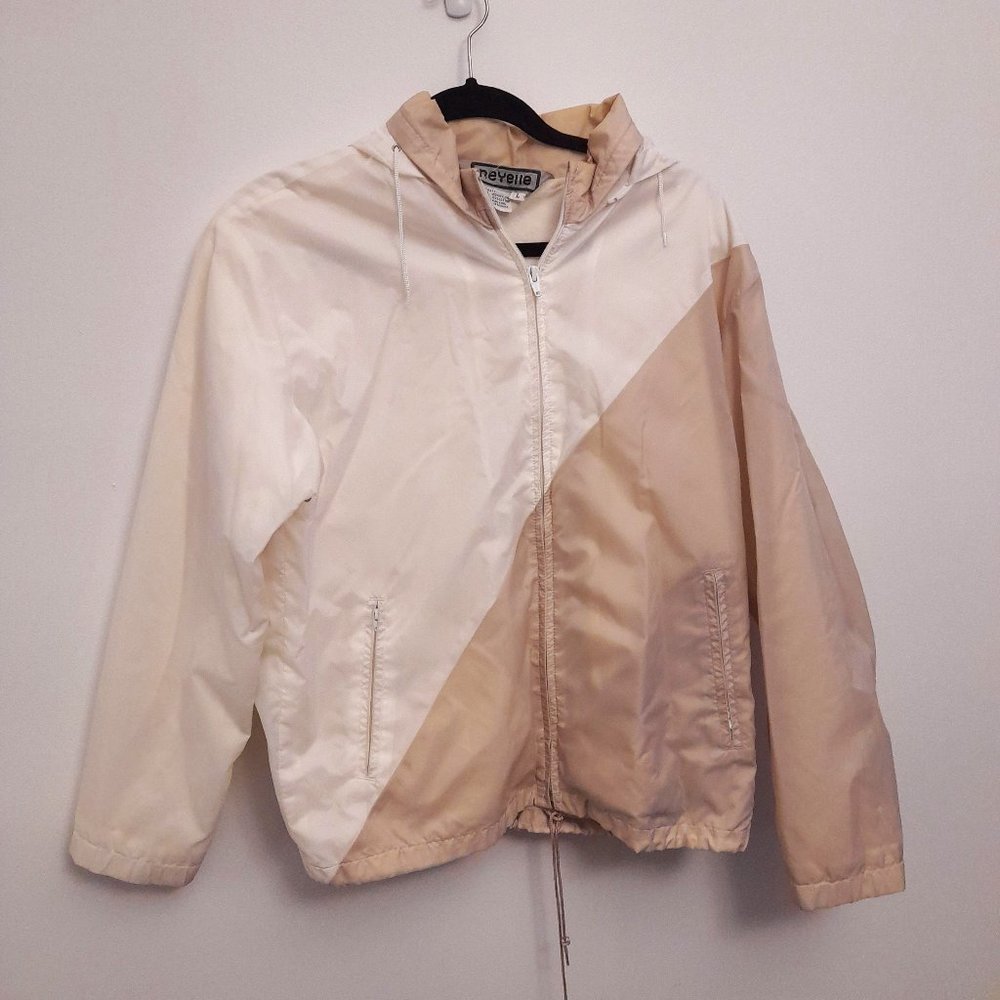 Neyelle White and Tan Windbreaker Size Large